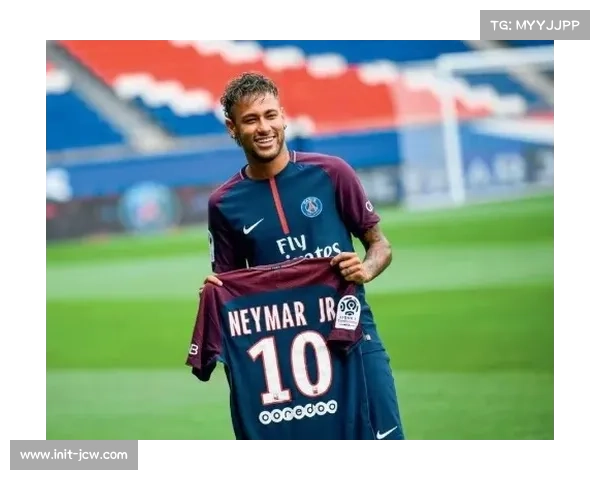 圣马克西曼以自由身重返法甲，加盟争冠球队朗斯签约至赛季结束